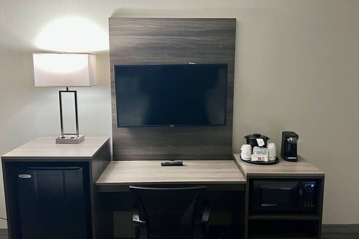Room 5 of 39